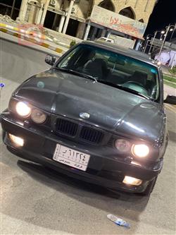 بی ئێم دەبڵیو سیریەس 5